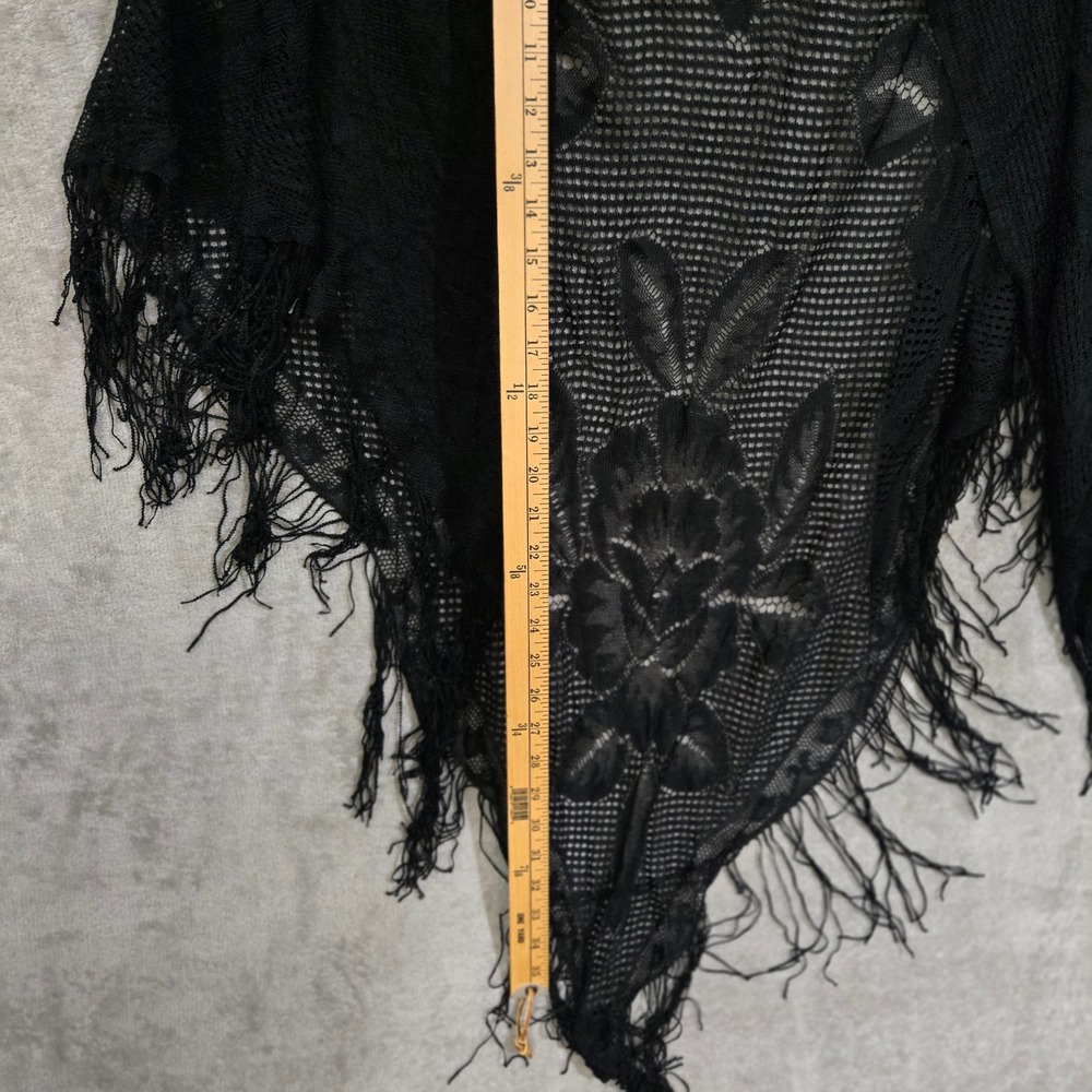 Crochet Floral Shawl Indie Romantic Black Fringe Whimsigoth Boho Evening Fairy - Picture 3 of 4